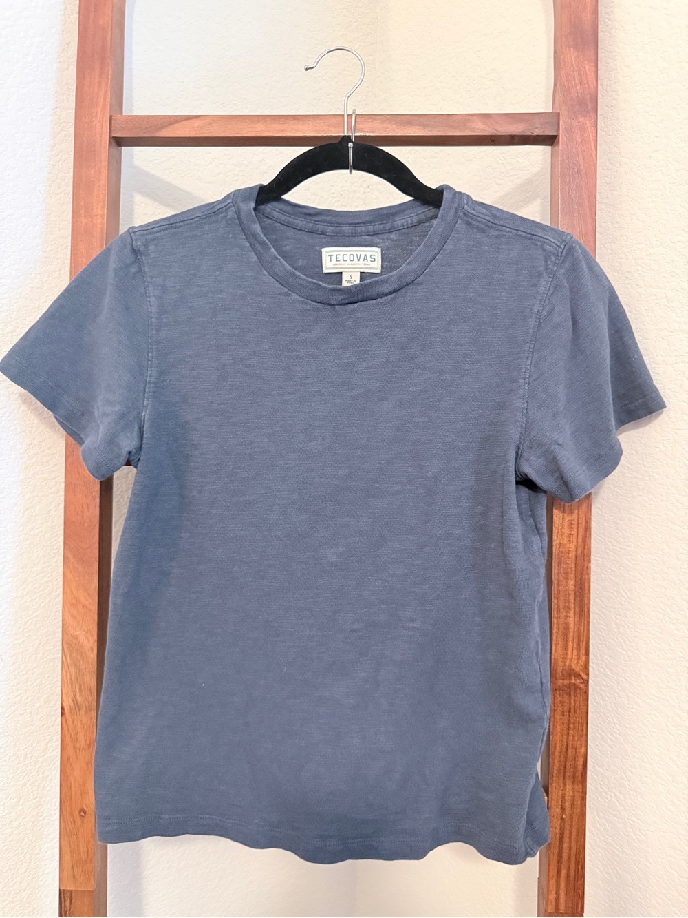 Tecovas Women's Short-Sleeve Crew Tee in Slate Blue